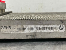 Load image into Gallery viewer, INTERCOOLER 550i 550i Gt 650i 750 HYBRID 750i 750il X5 X6 08-15 Right - NW506007