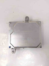 Load image into Gallery viewer, TRANSFER CASE COMPUTER MODULE Acura RL 05 - 08 - NW28067