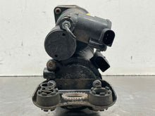 Load image into Gallery viewer, AIR RIDE COMPRESSOR BMW 530i 535i 06 07 08 09 10 - NW506632