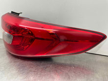 Load image into Gallery viewer, OUTER TAIL LIGHT LAMP Hyundai Sonata Sonata Hybrid 15 16 17 Right - NW532156