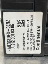 Load image into Gallery viewer, Computer Mercedes-Benz SL500 2010 - NW508507