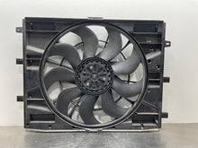 Load image into Gallery viewer, Radiator Fan Assembly Cadillac XT4 2019 - NW531872