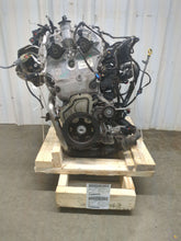 Load image into Gallery viewer, Engine Motor Cadillac XT4 2019 - NW531879