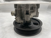 Load image into Gallery viewer, POWER STEERING PUMP Volkswagen Routan 2009 09 2010 10 2011 11 - NW164209