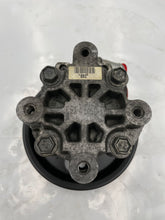 Load image into Gallery viewer, POWER STEERING PUMP Volkswagen Routan 2009 09 2010 10 2011 11 - NW164209