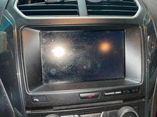 Load image into Gallery viewer, INFO-GPS SCREEN Ford Explorer 2014 14 2015 15 2016 16 - NW532483