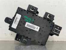 Load image into Gallery viewer, BODY CONTROL MODULE BCM COMPUTER Lincoln MKS 09 10 11 12 - NW511203