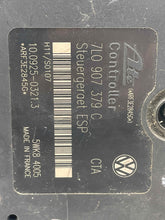 Load image into Gallery viewer, ABS PUMP Volkswagen Touareg 2004 04 - NW532253