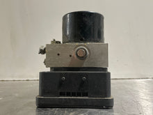 Load image into Gallery viewer, ABS PUMP Volvo C30 V40 V50 V70 2007 07 2008 08 - NW2901