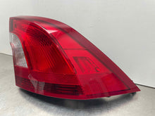 Load image into Gallery viewer, OUTER TAIL LIGHT LAMP Volvo S60 XC60 11 12 13 14 15 Right - NW534125