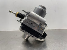 Load image into Gallery viewer, ABS Pump Alfa Romeo Stelvio 2018 - NW536825