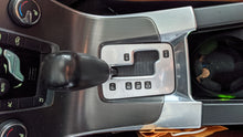 Load image into Gallery viewer, Floor Shifter VOLVO 60 SERIES 2012 - NW360297