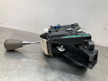 Load image into Gallery viewer, Floor Shifter Toyota Avalon 2006 - NW360296