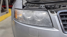 Load image into Gallery viewer, Headlight Lamp Assembly AUDI A4 2003 - NW360454