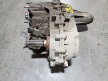 Load image into Gallery viewer, TRANSFER CASE Dodge 1500 Pickup 06 07 08 09 10 11 12 - NW176407
