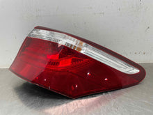 Load image into Gallery viewer, OUTER TAIL LIGHT LAMP Lexus LS460 2007 07 2008 08 2009 09 Right - NW538099