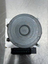 Load image into Gallery viewer, ABS ANTI-LOCK BRAKE PUMP Jaguar XF XFR 2013 13 - NW361476