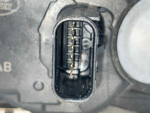 Load image into Gallery viewer, THROTTLE BODY Vanden Pl XE XF XFR XJ XJL Discovery Rover Sport 13-19 - NW361803