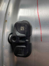 Load image into Gallery viewer, WHEEL RIM Rav4 09 10 11 12 17x7 ALLOY 17x7, 5 lug, 115mm - NW533458