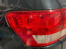 Load image into Gallery viewer, OUTER TAIL LIGHT LAMP Jeep Grand Cherokee 11 12 13 Left - NW539359