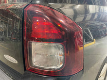 Load image into Gallery viewer, TAIL LIGHT LAMP ASSEMBLY Jeep Compass 14 15 16 17 Right - NW534839