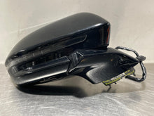 Load image into Gallery viewer, Side View Door Mirror Lincoln MKC 2017 - NW534385