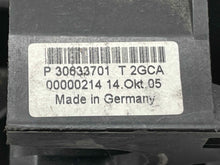 Load image into Gallery viewer, Floor Shifter VOLVO 70 SERIES 2006 - NW533740