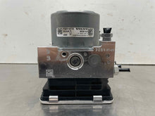 Load image into Gallery viewer, ABS Pump VOLVO S60 2020 - NW532718
