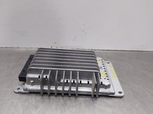 Load image into Gallery viewer, AMPLIFIER Audi A4 S4 2009 09 - NW360702