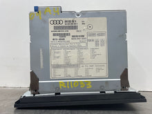 Load image into Gallery viewer, Display screen Audi S4 A4 RS4 2005 05 2006 06 - 09 - NW360703
