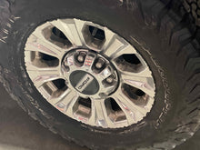 Load image into Gallery viewer, WHEEL RIM F250SD Pickup F350SD Pickup 17-19 18x8 ALUM 18x8, 8 lug, 170mm - NW534182