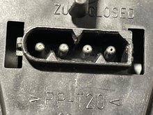Load image into Gallery viewer, OUTER TAIL LIGHT LAMP BMW 528i 540i 1999 99 2000 00 Right - NW180458