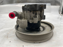 Load image into Gallery viewer, POWER STEERING PUMP Volkswagen Passat 2004 04 2005 05 2.8L - NW164194