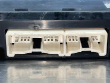 Load image into Gallery viewer, TEMPERATURE CONTROLS Lexus IS300 2001 01 - NW534582