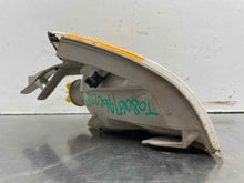 Load image into Gallery viewer, TURN SIGNAL LIGHT LAMP C220 C230 C250D C280 C36 C43 94-00 Fender Mounted Right - NW556728