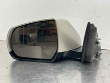 Load image into Gallery viewer, Side View Door Mirror Cadillac ATS 2013 - NW554651