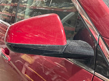 Load image into Gallery viewer, Side View Door Mirror Cadillac SRX 2012 - NW551038