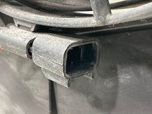 Load image into Gallery viewer, Radiator Fan Assembly 2006 - NW363489