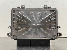 Load image into Gallery viewer, ECU ECM COMPUTER Volvo C30 V40 V70 2006 06 2007 07 08 - NW552936