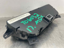 Load image into Gallery viewer, Temperature Controls Acura MDX 2017 - NW533104