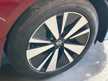 Load image into Gallery viewer, WHEEL RIM Altima 19 20 17x7-1/2 ALLOY 17x7-1/2, 5 lug, 4-1/2" - NW554227