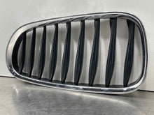 Load image into Gallery viewer, GRILLE BMW Z4 03 04 05 06 07 08 Left - NW364399