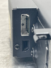 Load image into Gallery viewer, CD CHANGER C240 C320 C230 2001 01 2002 02 03 04 05 06 - NW364642
