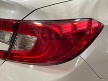 Load image into Gallery viewer, TAIL LIGHT LAMP ASSEMBLY Accord 2018 18 2019 19 2020 20 Right - NW563970