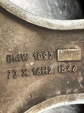 Load image into Gallery viewer, Wheel Rim BMW Z3 1998 - NW364918