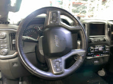 Load image into Gallery viewer, Speedometer Cluster SILVERADO 1500 PICKUP 2021 - NW536927
