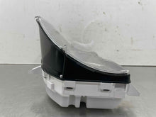 Load image into Gallery viewer, Speedometer Cluster SILVERADO 1500 PICKUP 2021 - NW536927