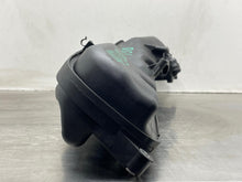 Load image into Gallery viewer, INTAKE MANIFOLD 550i 550i Gt 650i 750 HYBRID 750i 750il 08-14 Left - NW576978
