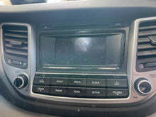 Load image into Gallery viewer, Radio Hyundai Tucson 2016 - NW537595