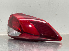 Load image into Gallery viewer, OUTER TAIL LIGHT LAMP Tucson 2016 16 2017 17 2018 18 Right - NW537612